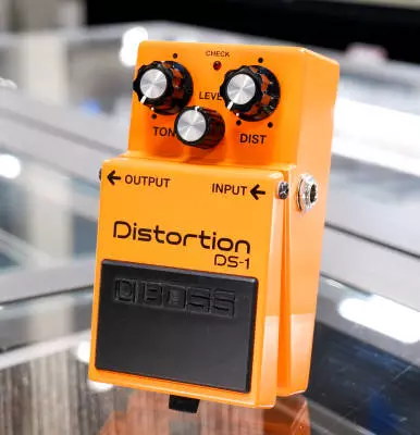BOSS - DS1 Distortion Pedal